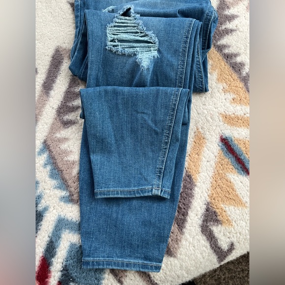 ❌SOLD❌ Old Navy Size 16 Super Skinny Rockstar Jeans - Picture 5 of 6
